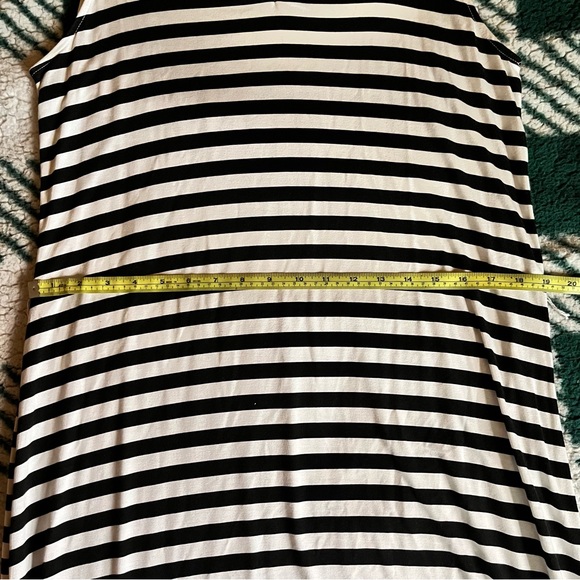 🎉HP x2🎉 ST JOHN’S BAY Black and White Striped Maxi Dress - Picture 11 of 12